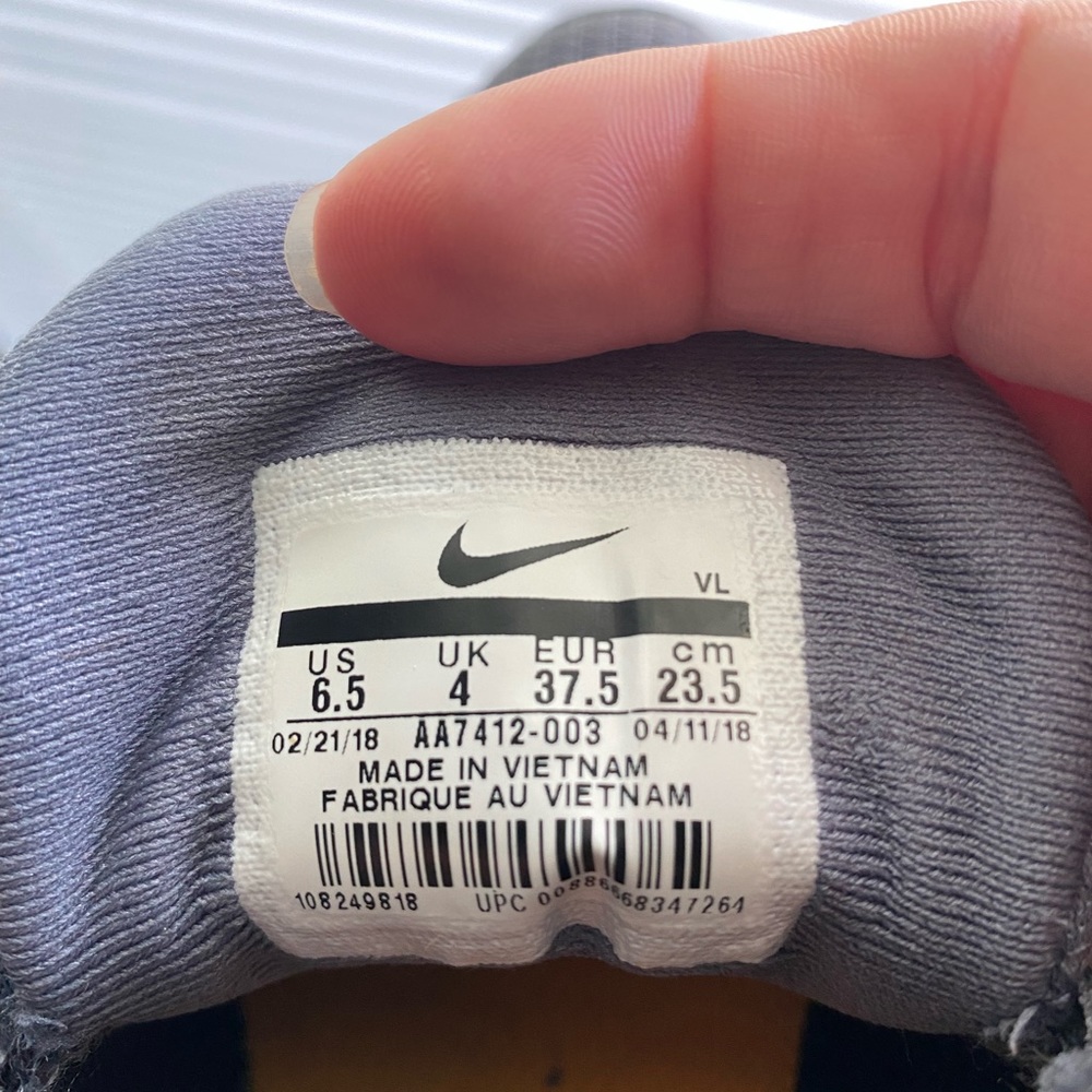 Nike Swift - Picture 6 of 6